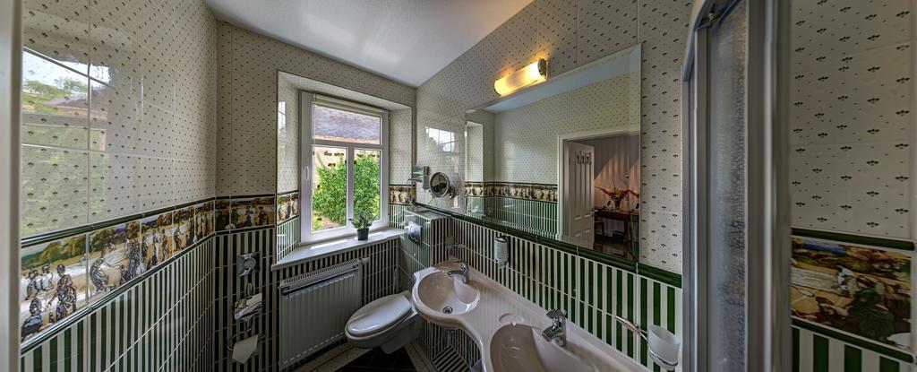 Landhotel Schwarzer Adler Suelzetal Oda fotoğraf