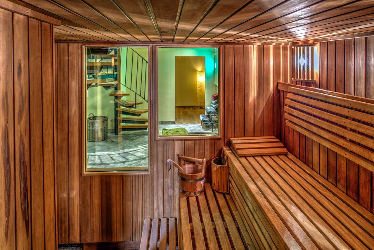 Landhotel Schwarzer Adler Suelzetal Dış mekan fotoğraf